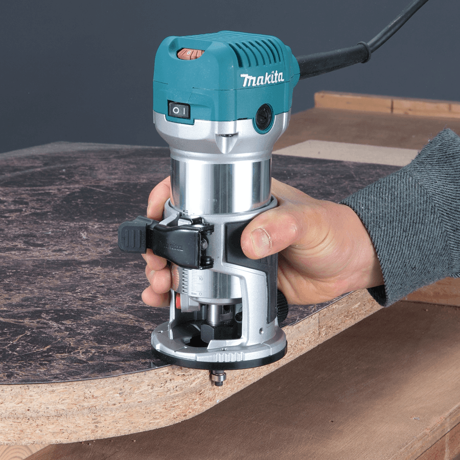 Makita RT0700C Palm Router 1/4 Makita RT0700C Palm Router 1/4